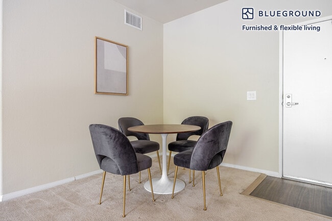 Photo - 5535 Westlawn Ave Unit FL1-ID1393