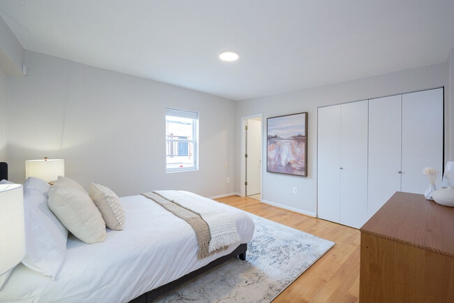 Photo - 1125 D St NE Unit ID1023956P