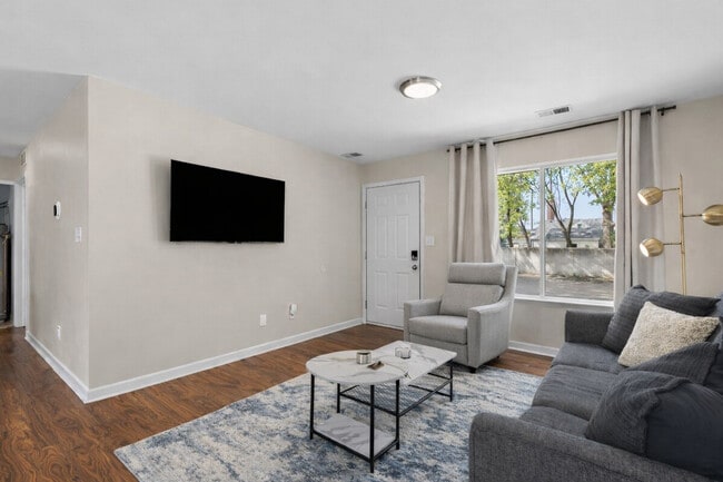 Photo - 18447 Sharon Ln Unit SI ID1032337P