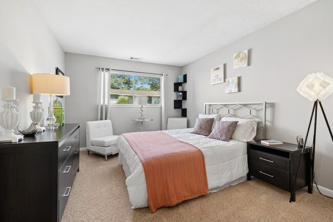 Photo - The Palms Apartments