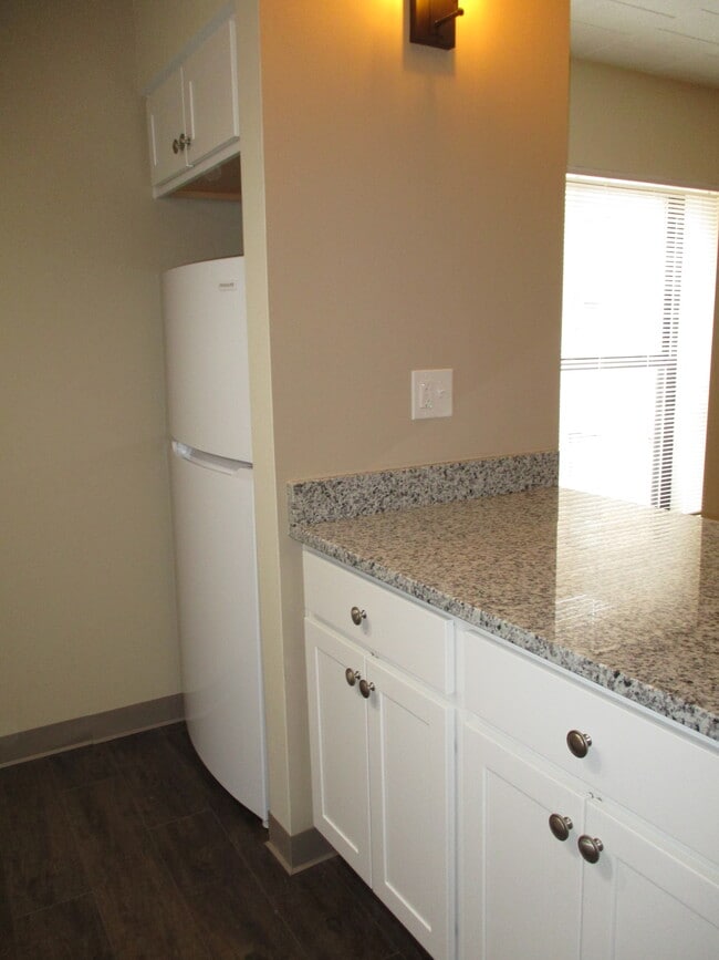 Tiffany 307 - Similar Photos - Tiffany Apartments