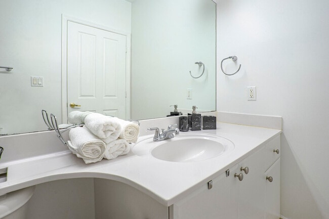 Photo - 3221 SW 23rd St Unit SI ID1056251P