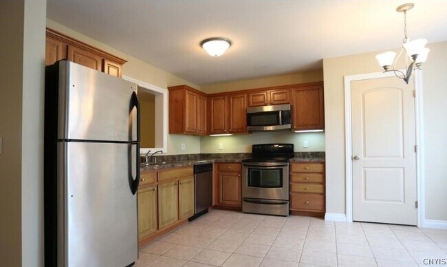 Photo - 105 Pheasants Run