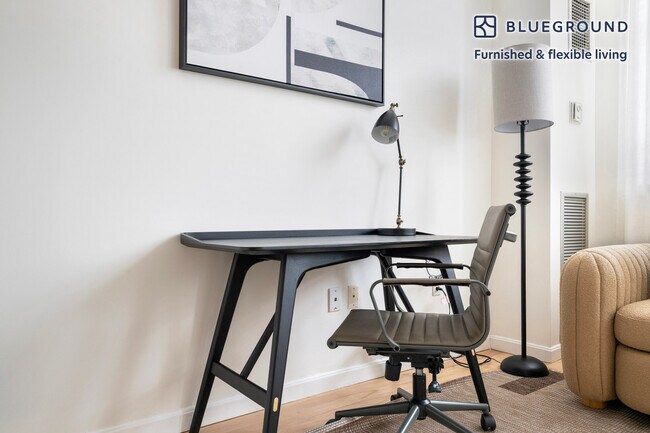 Photo - 106 13th St Unit FL3-ID1301