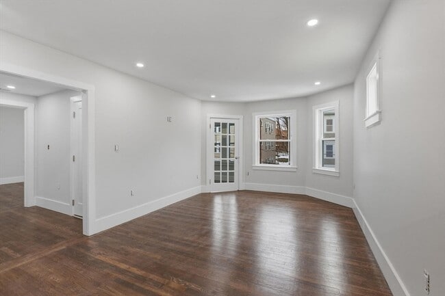 Photo - 18 Ronan St Unit 1
