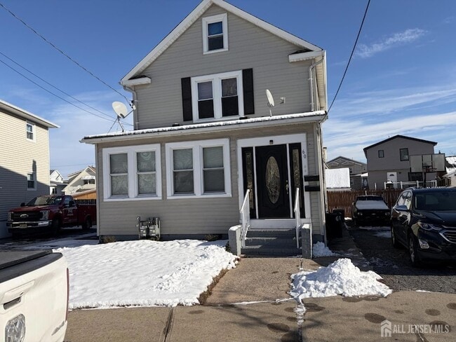 Building Photo - 60 Heald St Unit F 1