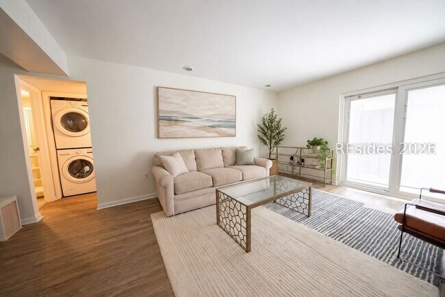 Photo - 141 Lamotte Dr Unit APT F1