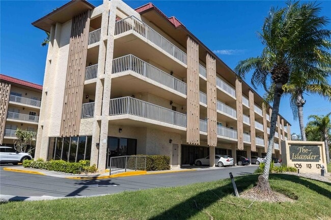 Building Photo - 105 Island Way Unit 142