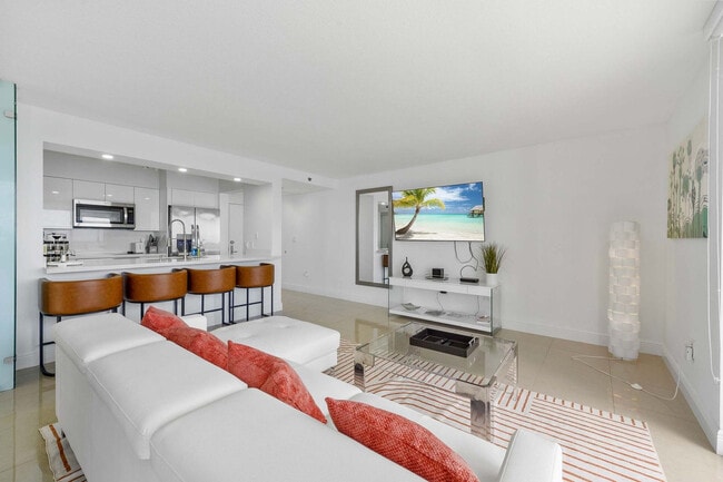 Photo - 1200 Brickell Bay Dr Unit FL47-ID1323132P