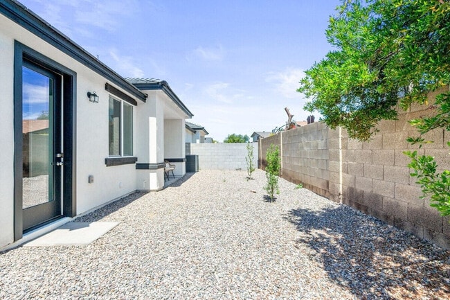 Photo - 6612 W Paradise Ln Unit ID1240444P