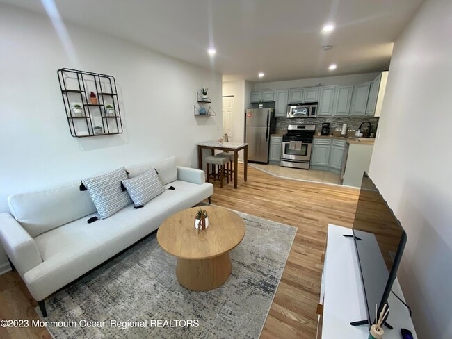 Photo - 311 4th Ave Unit 202