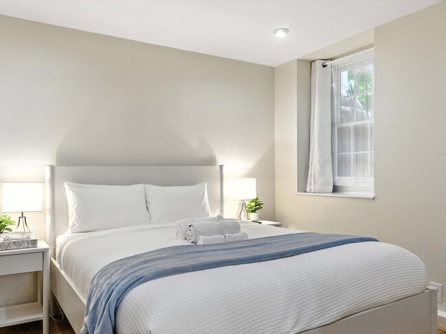 Photo - 2922 Upton St NW Unit ID1296217P