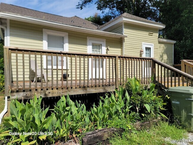 Photo - 116 N Lewis St