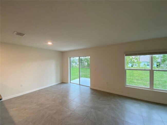 Photo - 93 Hickory Course Pass