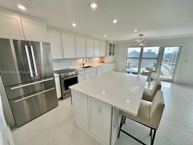 Photo - 3000 E Sunrise Blvd Unit phg