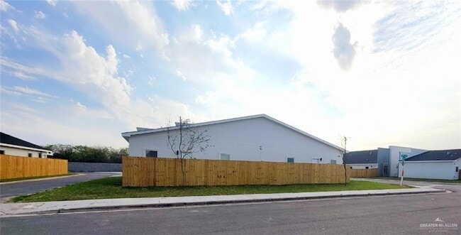 Photo - 3409 Frio Ave Unit 3