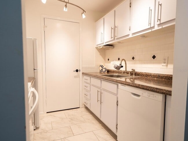 Photo - 3255 S Beneva Rd Unit 201