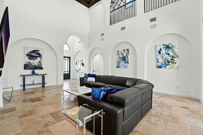 Photo - 494 Seagull Ave Unit FL1-ID1296214P