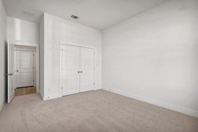 Photo - 144 Donn Brooks Dr