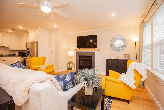 Photo - 1008 Tremont St Unit SI ID1586657P