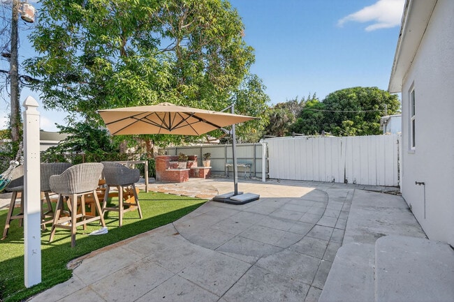 Photo - 823 Avenida Hermosa Unit SI ID1380018P