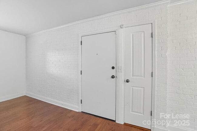 Photo - 4911 Park Rd Unit B