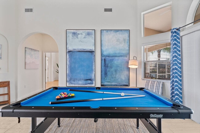 Photo - 23 Claridge Ct N Unit ID1261609P