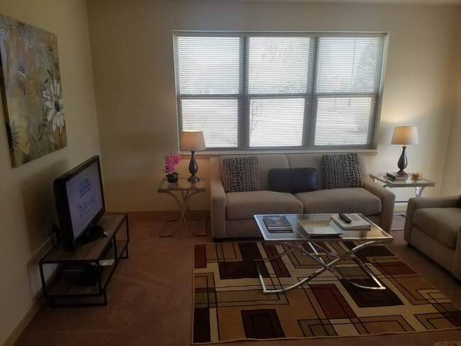 Photo - N72W13536 Lund Ln Unit ID1073576P