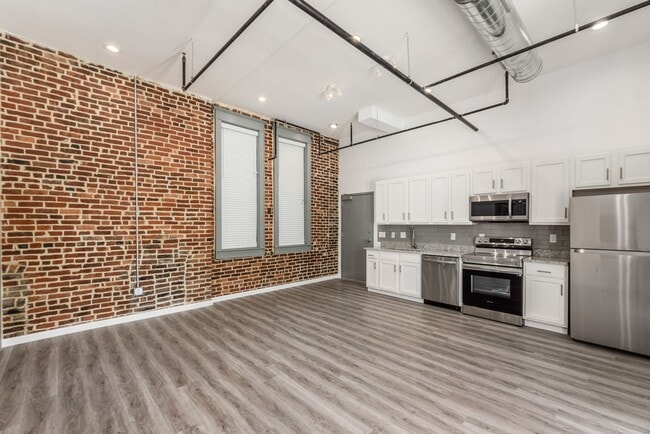Photo - The Residences at 218 E Main St