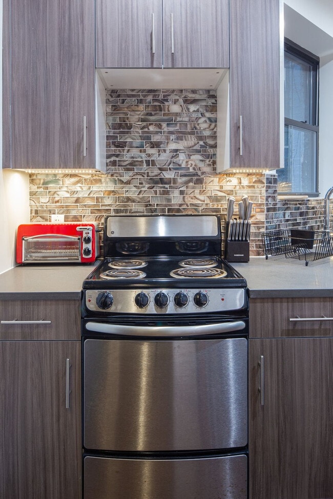 Photo - 417 E 60th St Unit SI ID1051322P