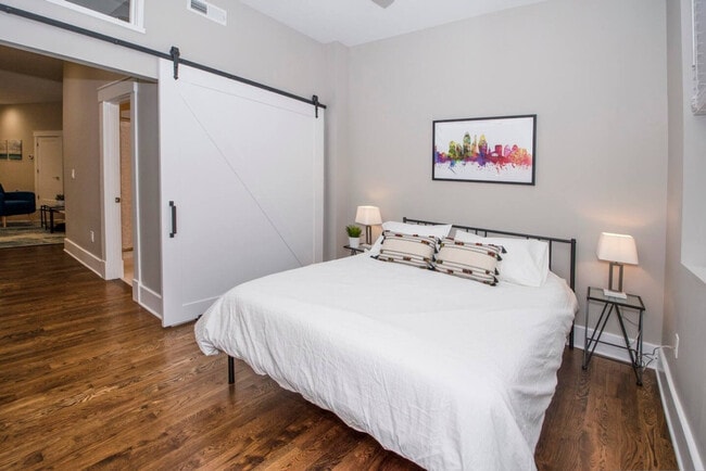 Photo - 333 E 8th St Unit SI ID1624837P
