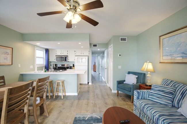 Photo - 608 Carolina Beach Ave S Unit ID1302616P