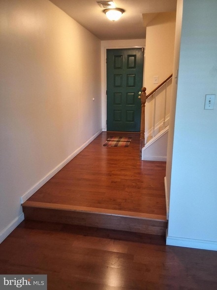 Photo - 18241 Swiss Cir Unit 5 BY