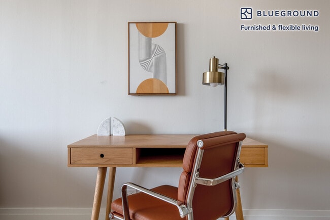 Photo - 215 E 95th St Unit FL33-ID1293