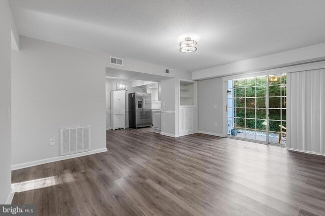 Photo - 110 Prosperity Ave SE Unit A