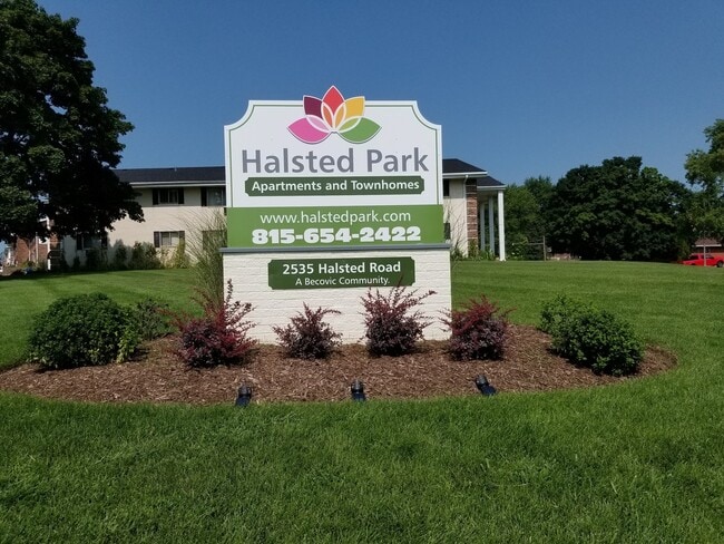 Photo - Halsted Park Apartments