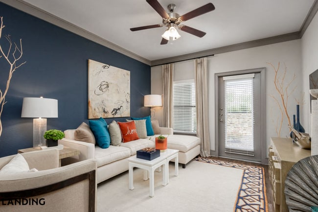 Photo - 4689 Mustang Pkwy Unit 5206