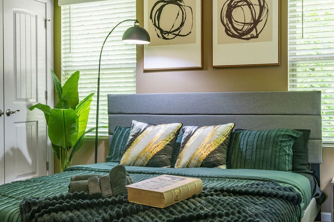 Photo - 227 Socket St Unit ID1284662P