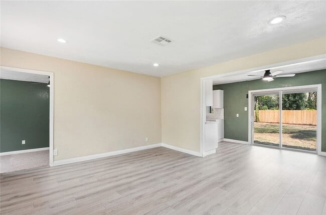 Photo - 19170 Envoy Ave