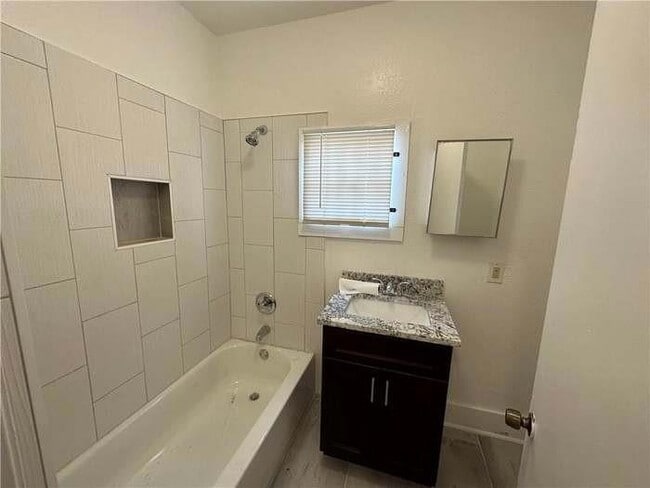 Photo - 1136 Brooklyn Ave