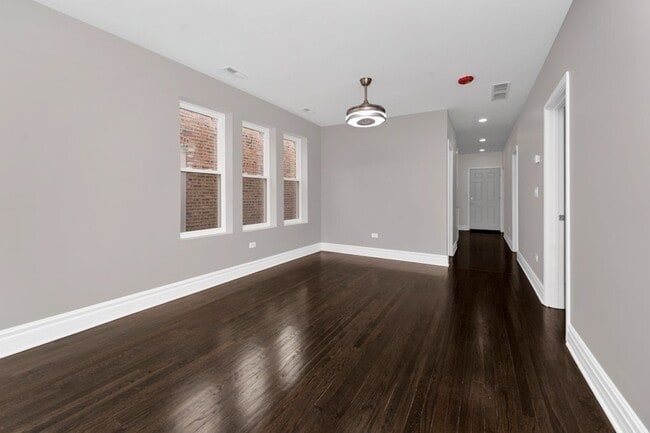 Photo - 2118 S 59th Ave Unit 3