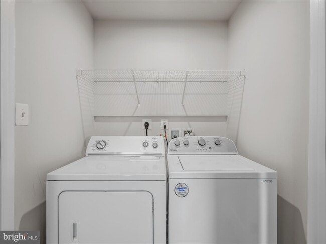 Photo - 179 Presidents Pointe Ave