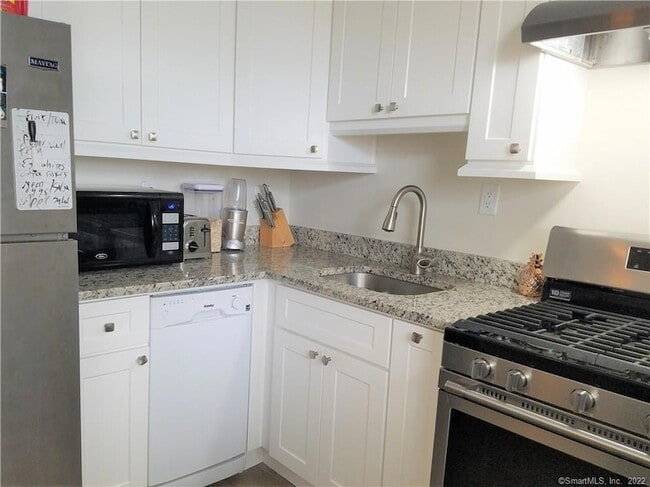 Photo - 444 Bedford St Unit APT 7M