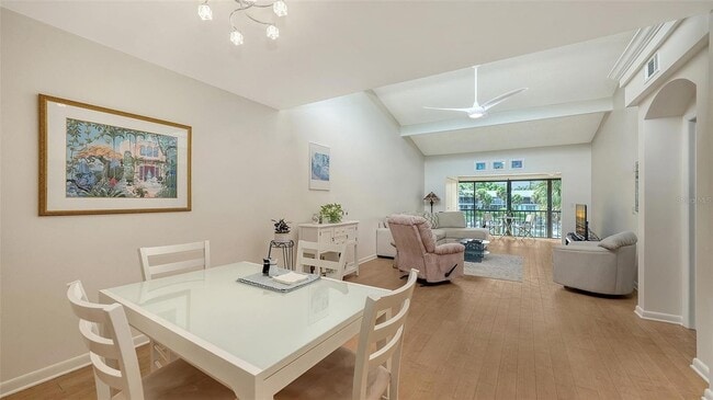 Photo - 1611 Clower Creek Dr Unit HA237