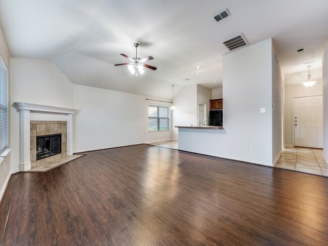 Photo - 3605 Chapel Hill Lane