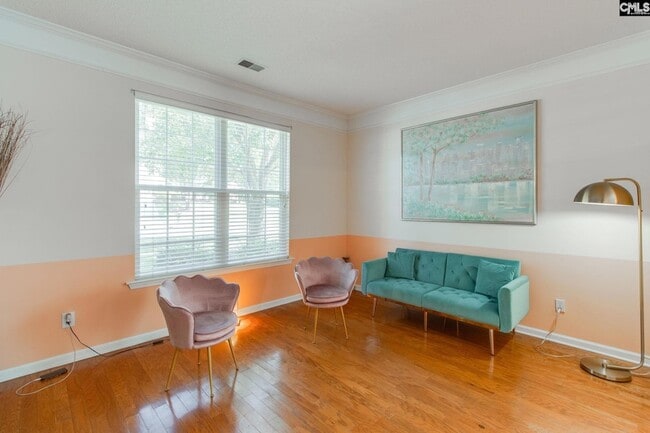 Photo - 207 Austree Dr