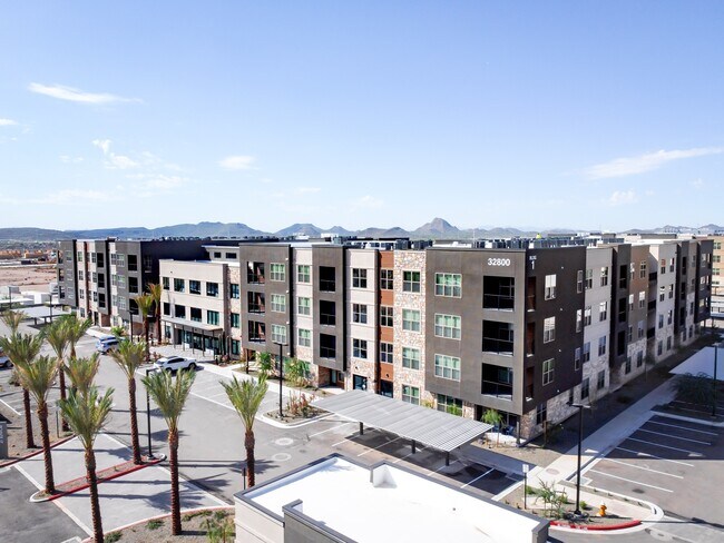 Photo - Refinery at Pointe17