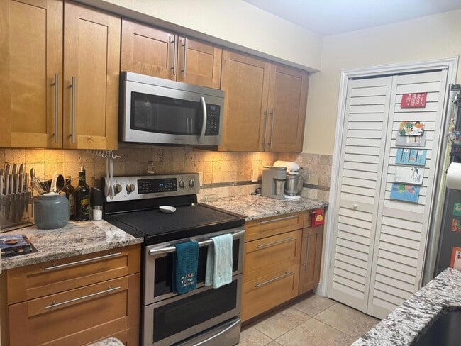 Photo - 2662 NW 33rd St Unit 2503