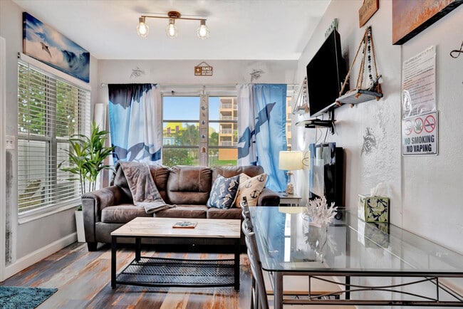 Building Photo - 11420 1st St E Unit ID1302345P