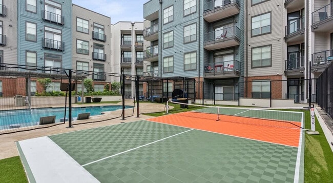 Photo - 2901 Indiana St Unit ID1285549P